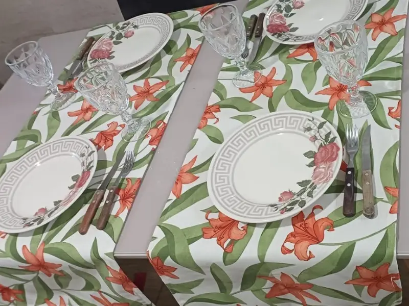 Mesa posta floral sala — ateliê Regina Cortinas Cachoeirinha RS